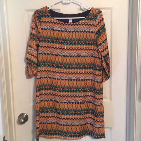 Dress - Picture 1 of 1